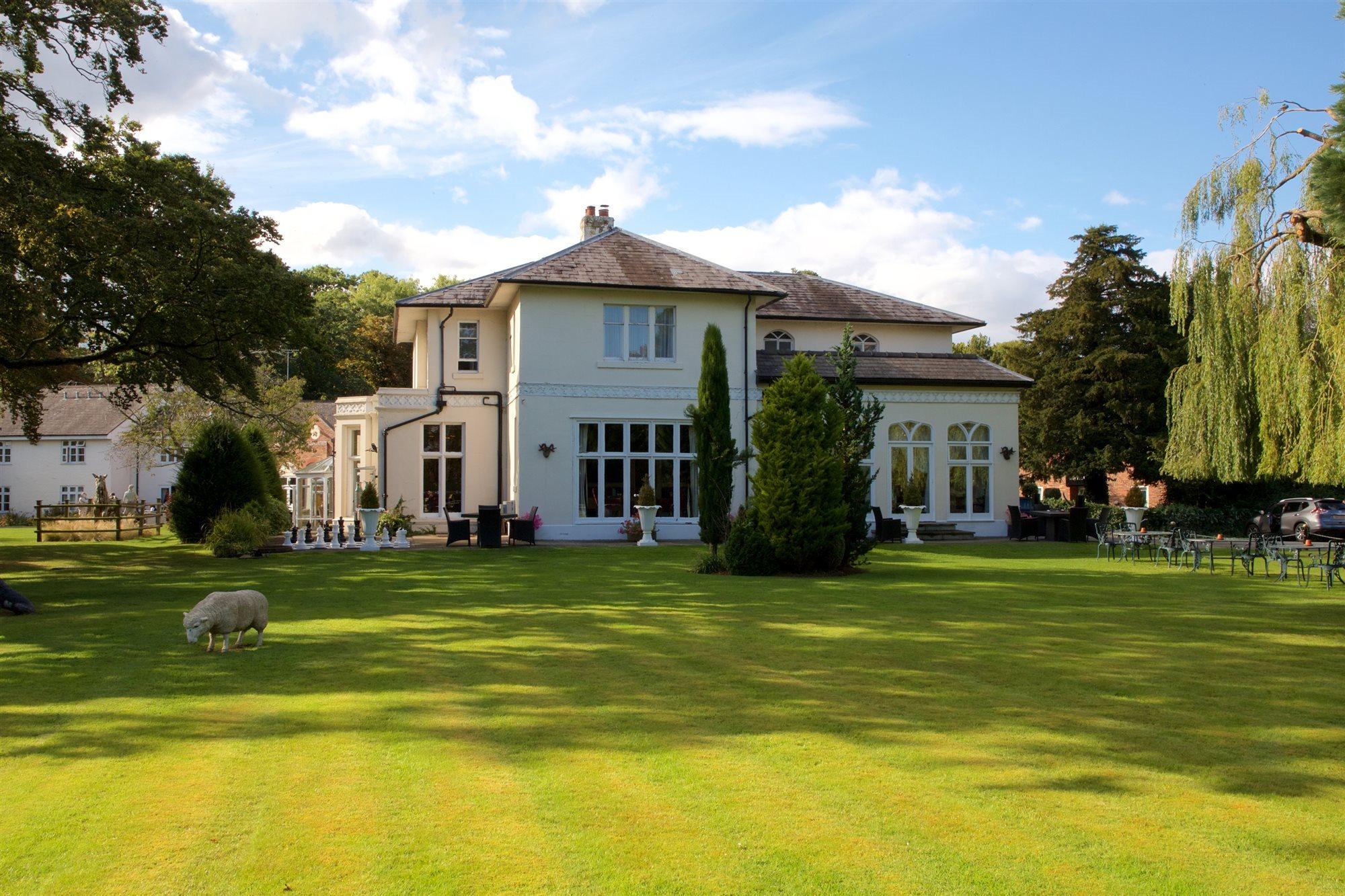 Wrexham Llyndir Hall Hotel, BW Signature Collection Chester Dış mekan fotoğraf